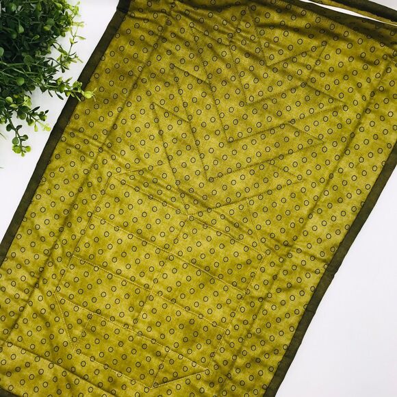 Vintage Handmade And Machine Quilted  Wall Hanging Pineapple Gold Green 14.5x24" - Picture 2 of 6